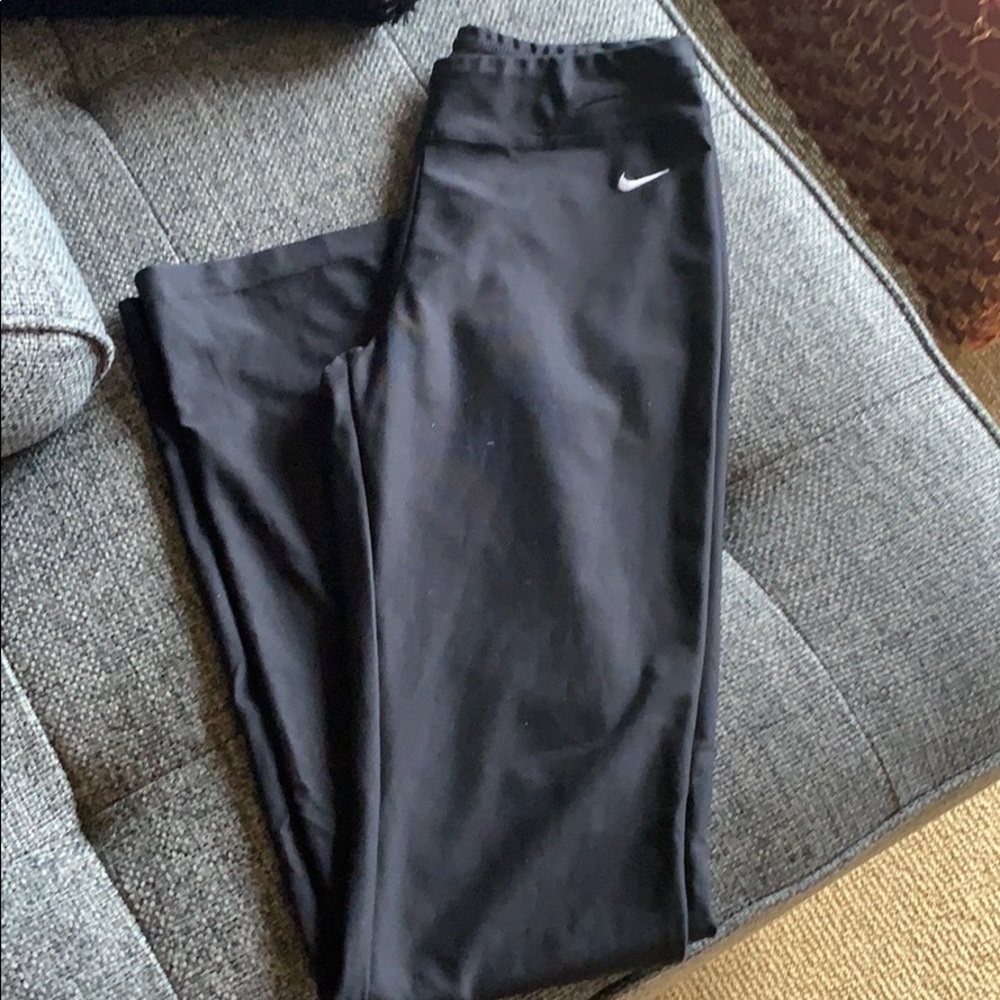 . Nike fit dry flare pants black XS